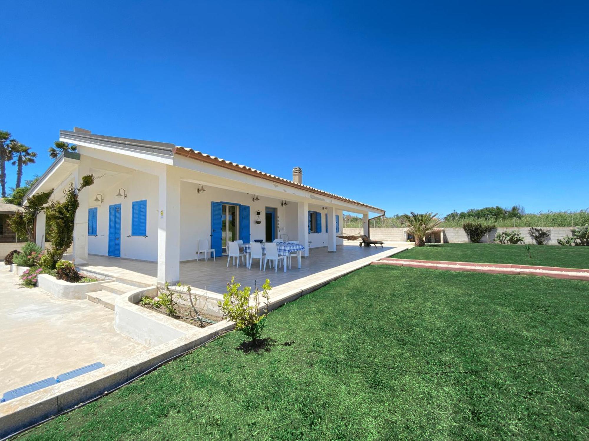 רייטאני Villa Soleado, Marzamemi - Sea Front Villa מראה חיצוני תמונה